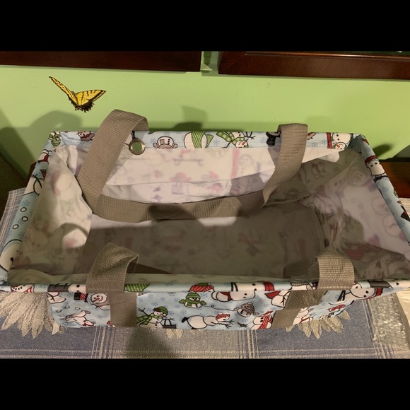 Thirty One winter Tote - Picture 2 of 3